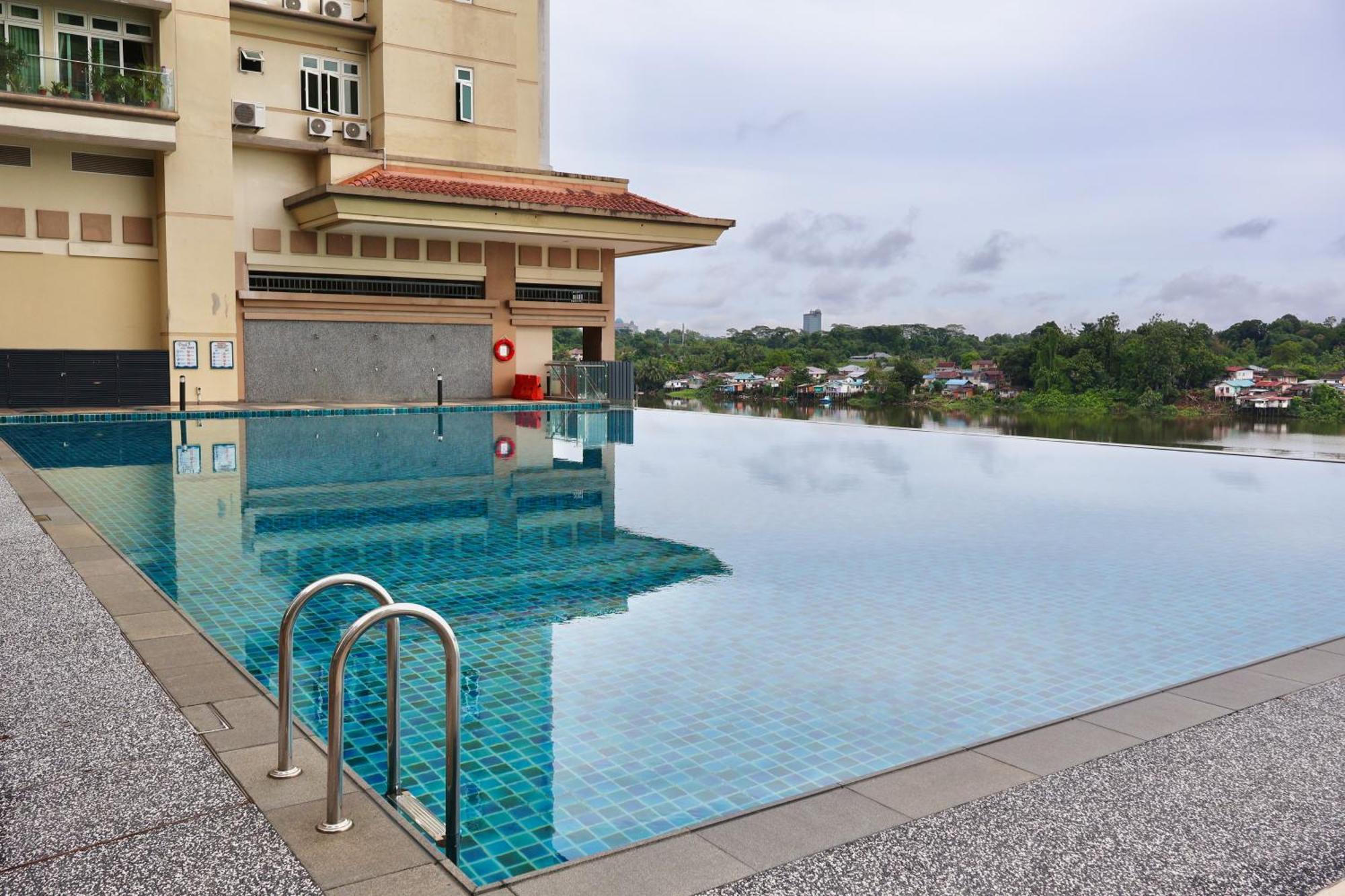 Kuching City Centre Smart Home Luxury Resort Condo Ngoại thất bức ảnh