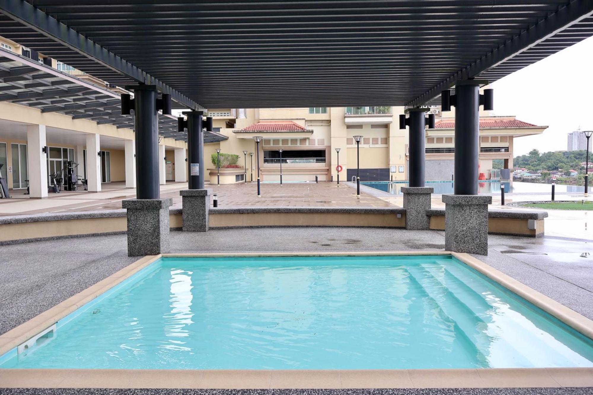 Kuching City Centre Smart Home Luxury Resort Condo Ngoại thất bức ảnh